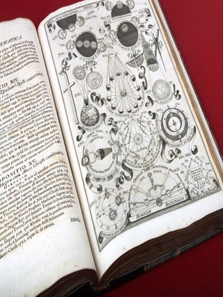 Mundus Physico-Mathematicis Quaestionibus Elucidatus…