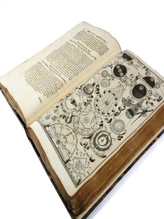 Mundus Physico-Mathematicis Quaestionibus Elucidatus…
