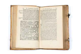 Item #4504804 [Commentarii in Somnium Scipioni] Saturnaliorum, lib. VII. Ex variis, ac...